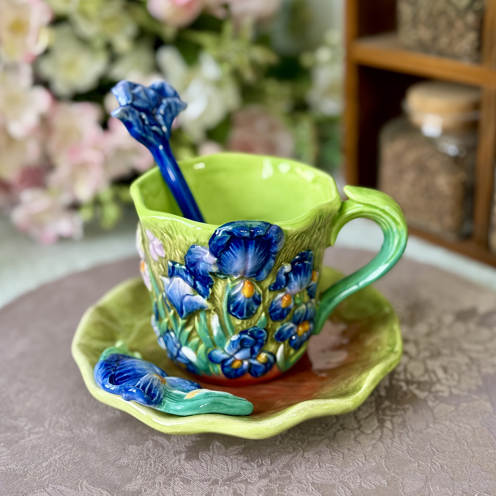 1 SET Hand-Painted Ceramic Van Gogh Oil Painting Cup and Saucer Set - 3D Sunflowers, Irises, and Starry Sky Design, Includes 1pc Round Saucer and 1pc Spoon, Elegant Tabletop Decor, Ideal for Christmas, Valentine'S Day, Mother'S Day Gifts, 180ml/6oz Capaci