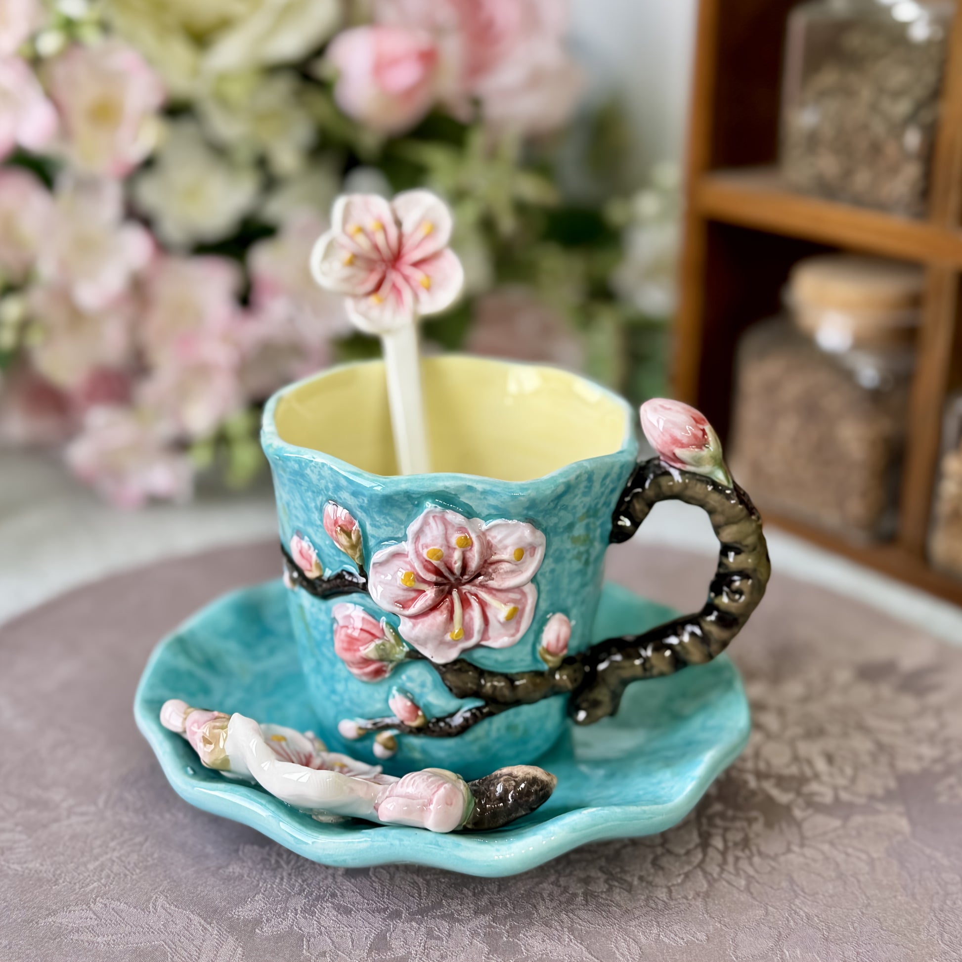 1 SET Hand-Painted Ceramic Van Gogh Oil Painting Cup and Saucer Set - 3D Sunflowers, Irises, and Starry Sky Design, Includes 1pc Round Saucer and 1pc Spoon, Elegant Tabletop Decor, Ideal for Christmas, Valentine'S Day, Mother'S Day Gifts, 180ml/6oz Capaci
