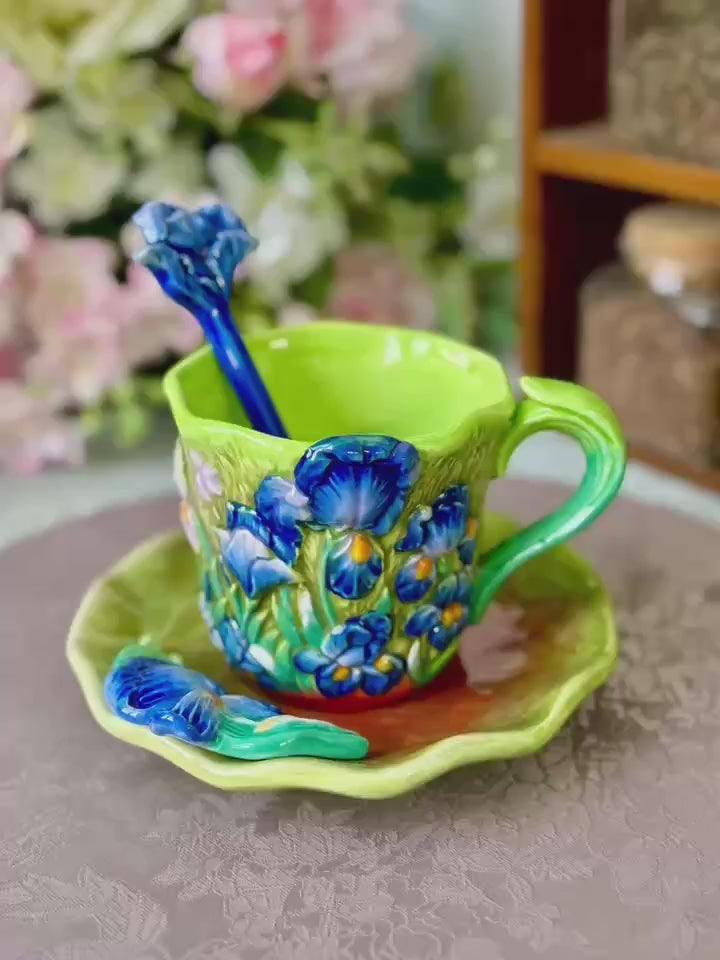 1 SET Hand-Painted Ceramic Van Gogh Oil Painting Cup and Saucer Set - 3D Sunflowers, Irises, and Starry Sky Design, Includes 1pc Round Saucer and 1pc Spoon, Elegant Tabletop Decor, Ideal for Christmas, Valentine'S Day, Mother'S Day Gifts, 180ml/6oz Capaci