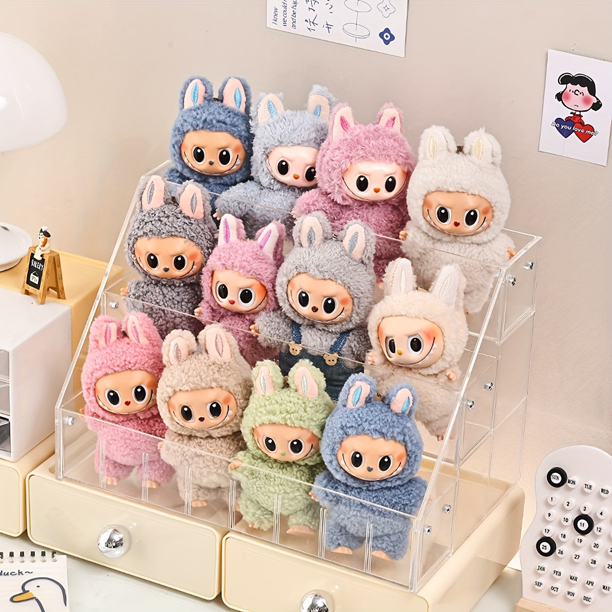 1pc LABUBU Transparent Display Stand (Dolls Not Included), Plush Toy Storage Box, 3-Tiered Staircase Organizer for LABUBU, Durable Multi-Layer Design, Perfect for Doll Collection and Display