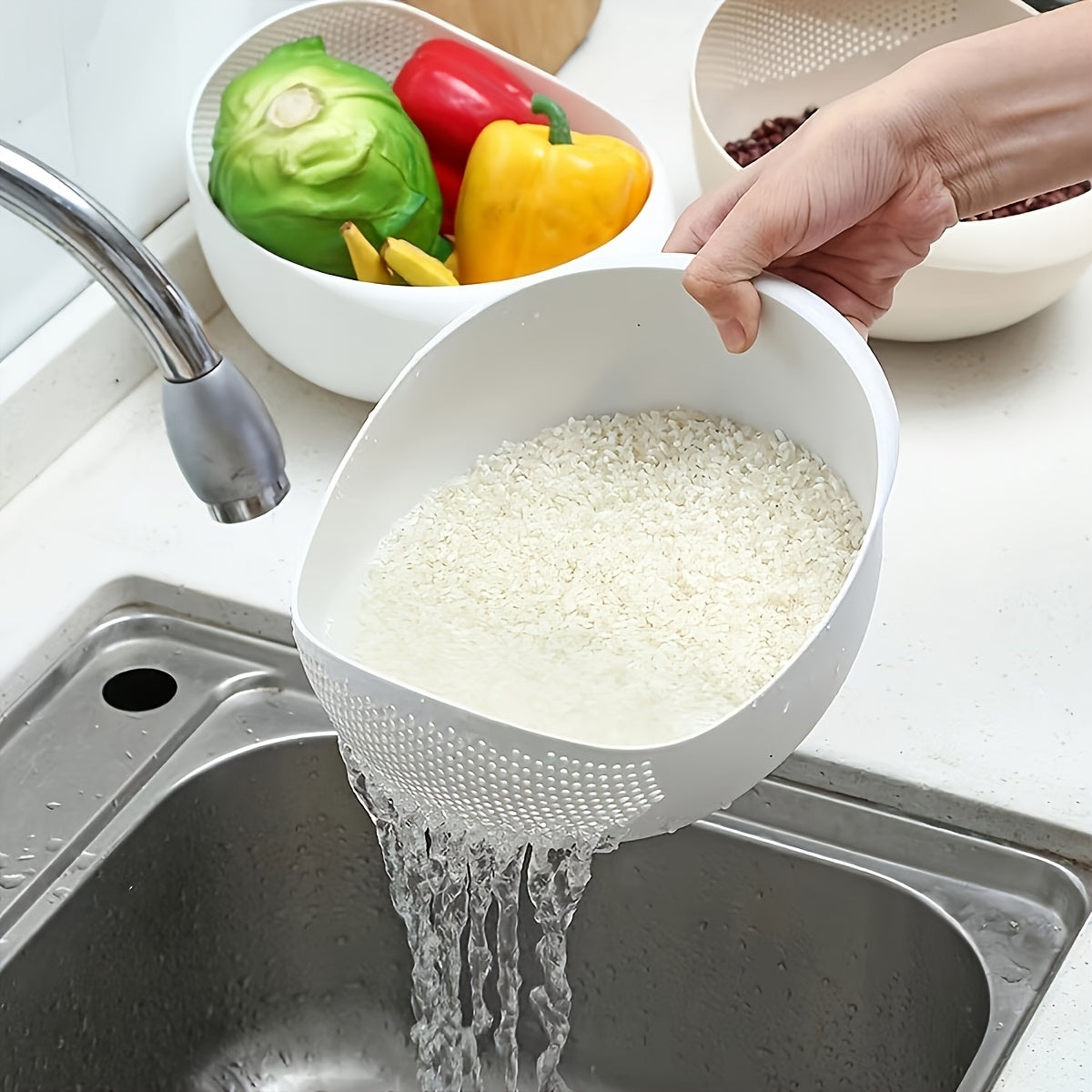 [1pc Plastic Strainer] 1pc Modern Plastic Kitchen Strainer Basket | Multi-Purpose Food Drain Basket for Fruits, Vegetables, Rice & Grains | Durable Perforated Design for Easy Washing & Storage, Perfect for Fresh Produce Like Tomatoes, Peppers & Onions