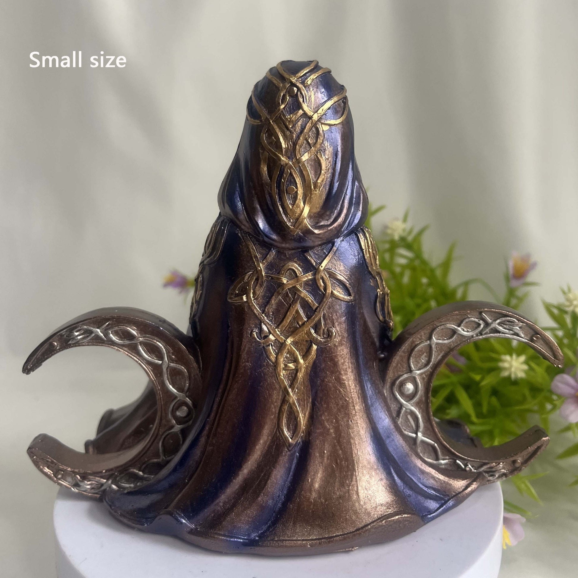 1pc Exquisite Mother Earth Gaia Goddess Figurine Statue - Resin Classic Sculpture for Pagan Wiccan Home Decor, Women Gift, Zen Decor, Universal Holidays - Handcrafted Artistic Ornament for Various Room Types