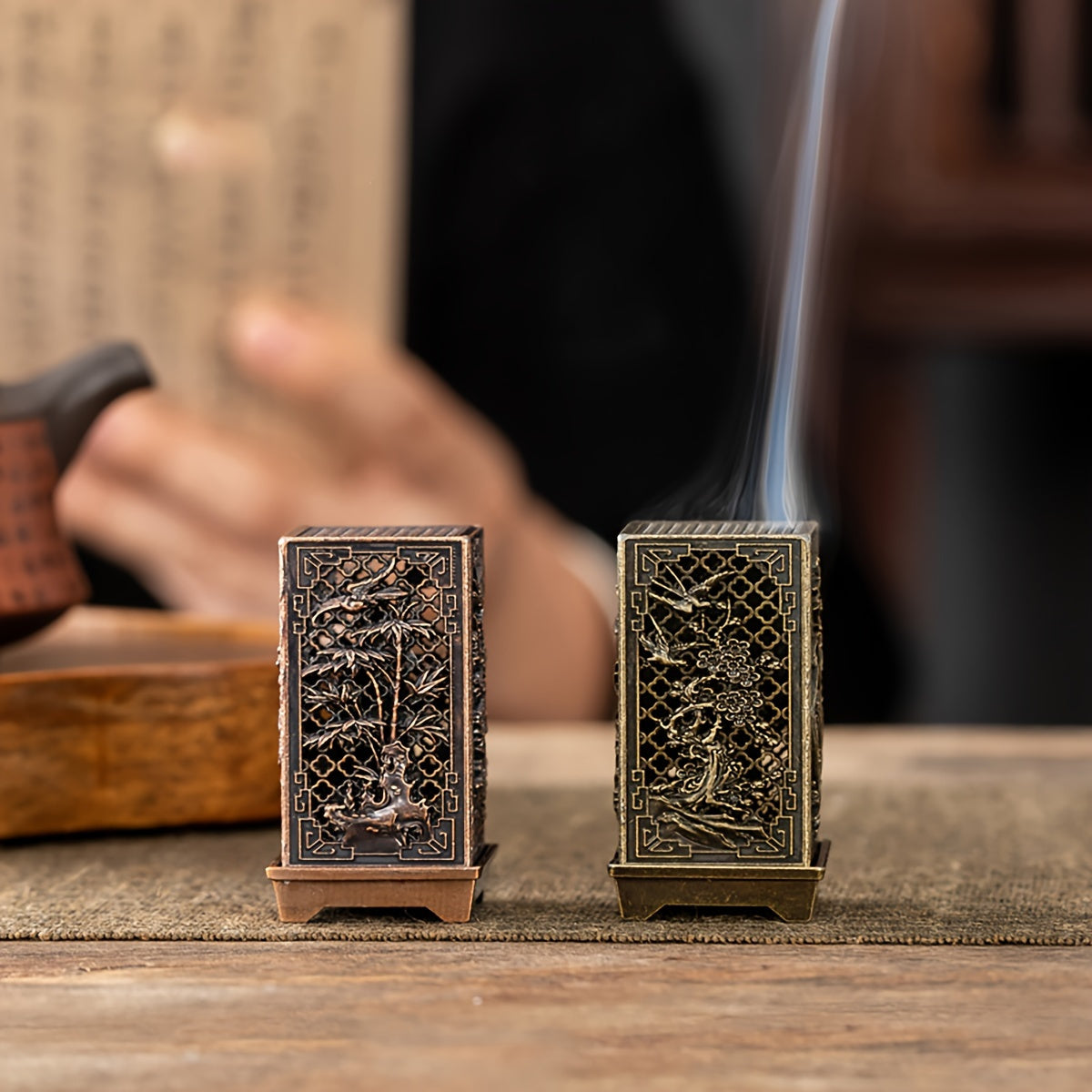 Metal Traditional Chinese Plum Blossom Design Incense Holder - Alloy Orchid Bamboo Chrysanthemum Stand for Home Aroma Relax
