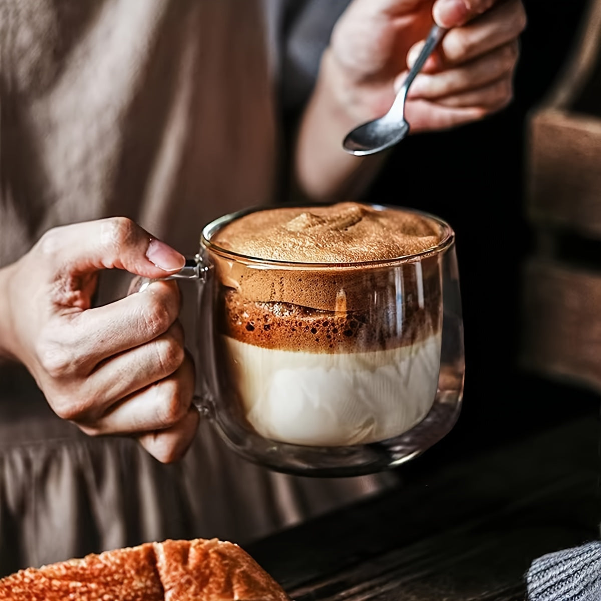 Pack of 4 - 300ml - Double-layer glass coffee cup with high borosilicate, insulated glass coffee cup, set of 4 espresso cups, latte coffee cup, Americano coffee, cappuccino, tea bag, transparent glass