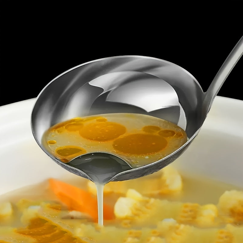 Stainless Steel Oil Separator Spoon - 1pc Fat Skimmer Ladle, Grease Strainer for Soup & Gravy, Hot Pot Oil Filter Tool with Long Handle and Pouring Spout for Kitchen Use