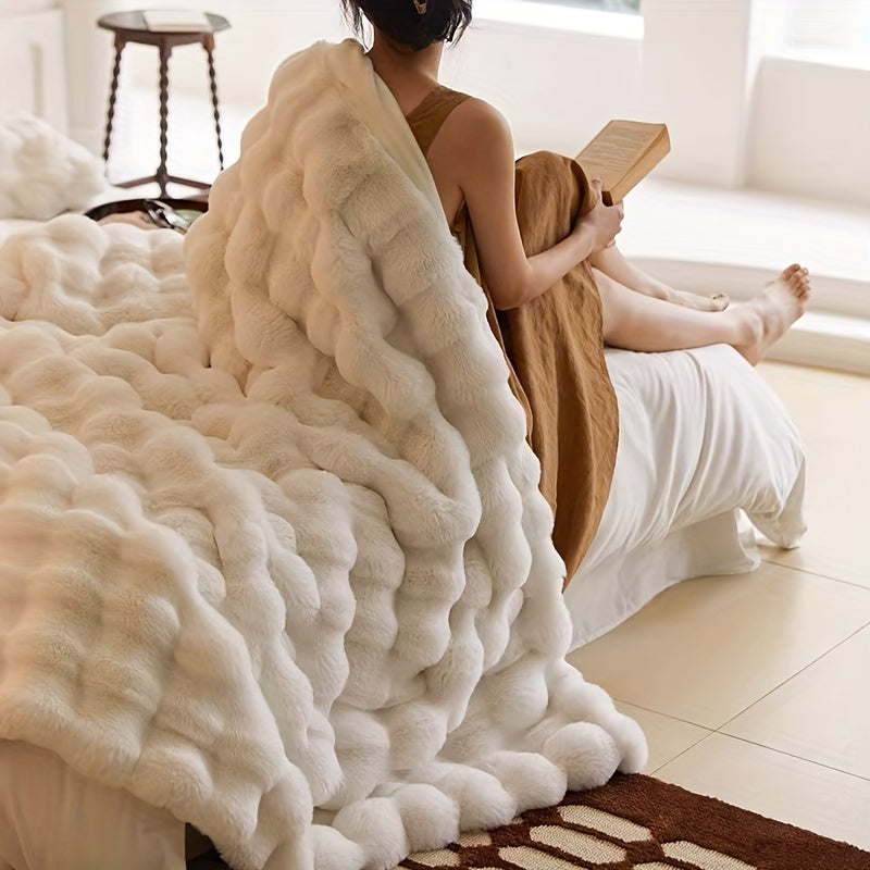 Traditional-Style Plush Double-Layer Leisure Blanket, All-Season Cozy Fleece Comforter with Non- Weave, 100% Polyester, Multipurpose, Machine Washable, No-Print Solid Pattern - Ideal for Air Conditioning, Travel, and Siesta Use, Christmas present