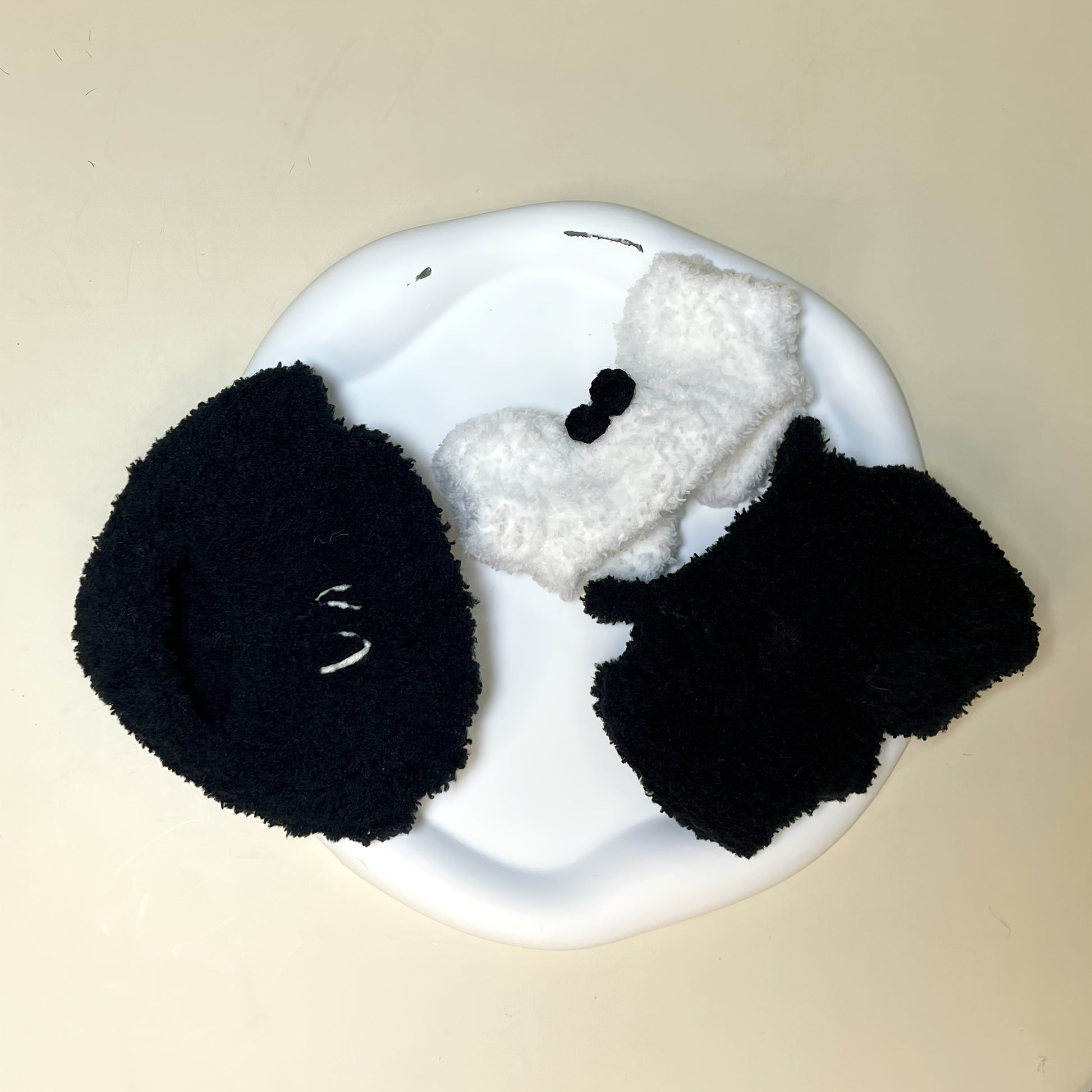 2025 New LABUBU Doll Clothes Accessories | Dollhouse Decor, Free Wearing | Handwoven, Cute Chic. Suitable for LabubuV1/V2/V3 (Only Clothes)
