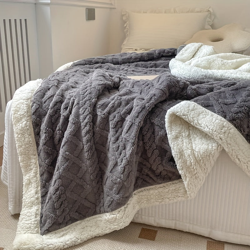1pc Double-Sided Fleece Bed Blanket, Autumn And Winter Thickened Sofa Blanket, Air Conditioning Blanket, Suitable For All Seasons, Christmas present
