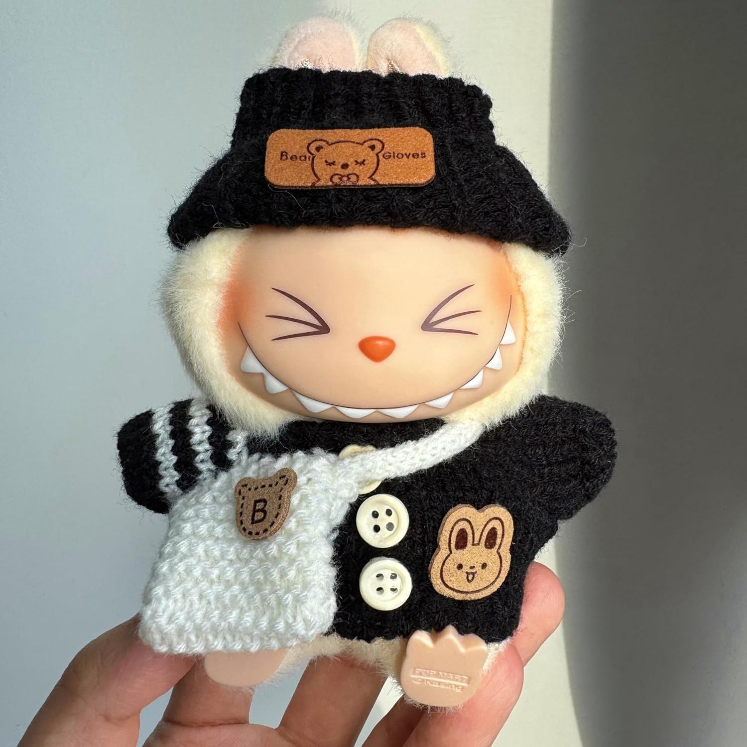 1/4pcs, Labubu fashionable clothing set for dolls (doll not included), handmade 3pcs knit outfit with cute dress, bag, and hat, DIY stylish accessory gift for daughters' birthdays or anniversaries