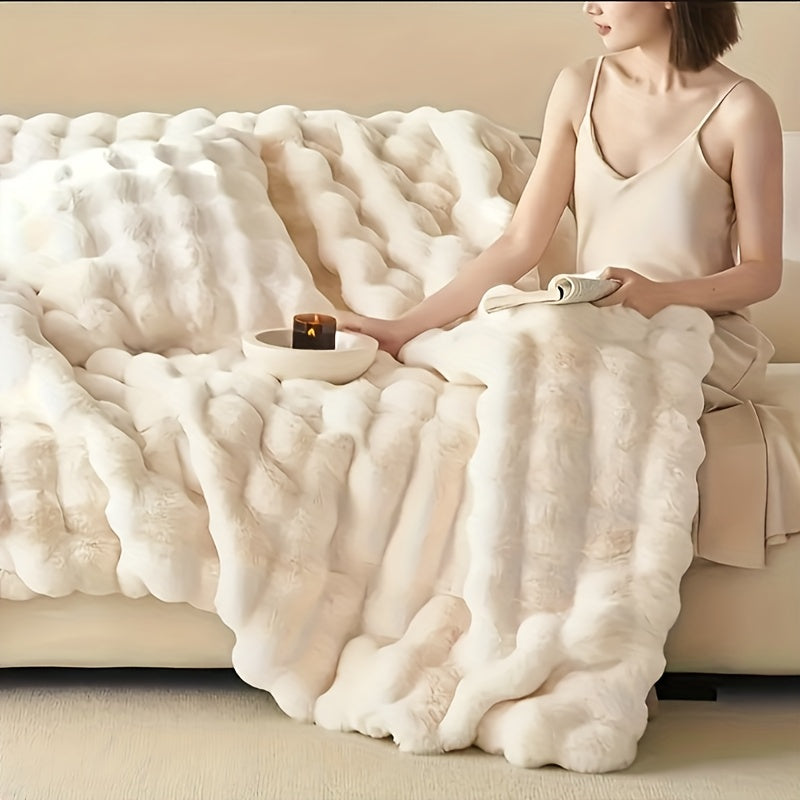 Traditional-Style Plush Double-Layer Leisure Blanket, All-Season Cozy Fleece Comforter with Non- Weave, 100% Polyester, Multipurpose, Machine Washable, No-Print Solid Pattern - Ideal for Air Conditioning, Travel, and Siesta Use, Christmas present