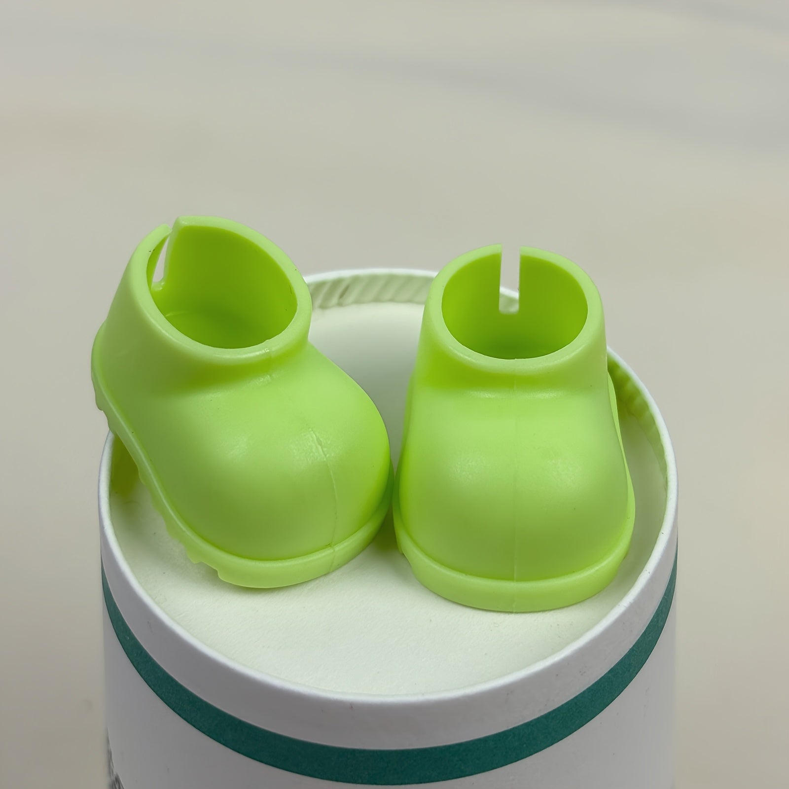 1 Pair of 1.3 Inch Doll Shoes, Perfectly Fits 6.69 Inch LA-BUBU, Suitable for 6-8 Inch Dolls, Ideal Props for Dressing Up Beloved Dolls, Birthday Gift, Holiday Present