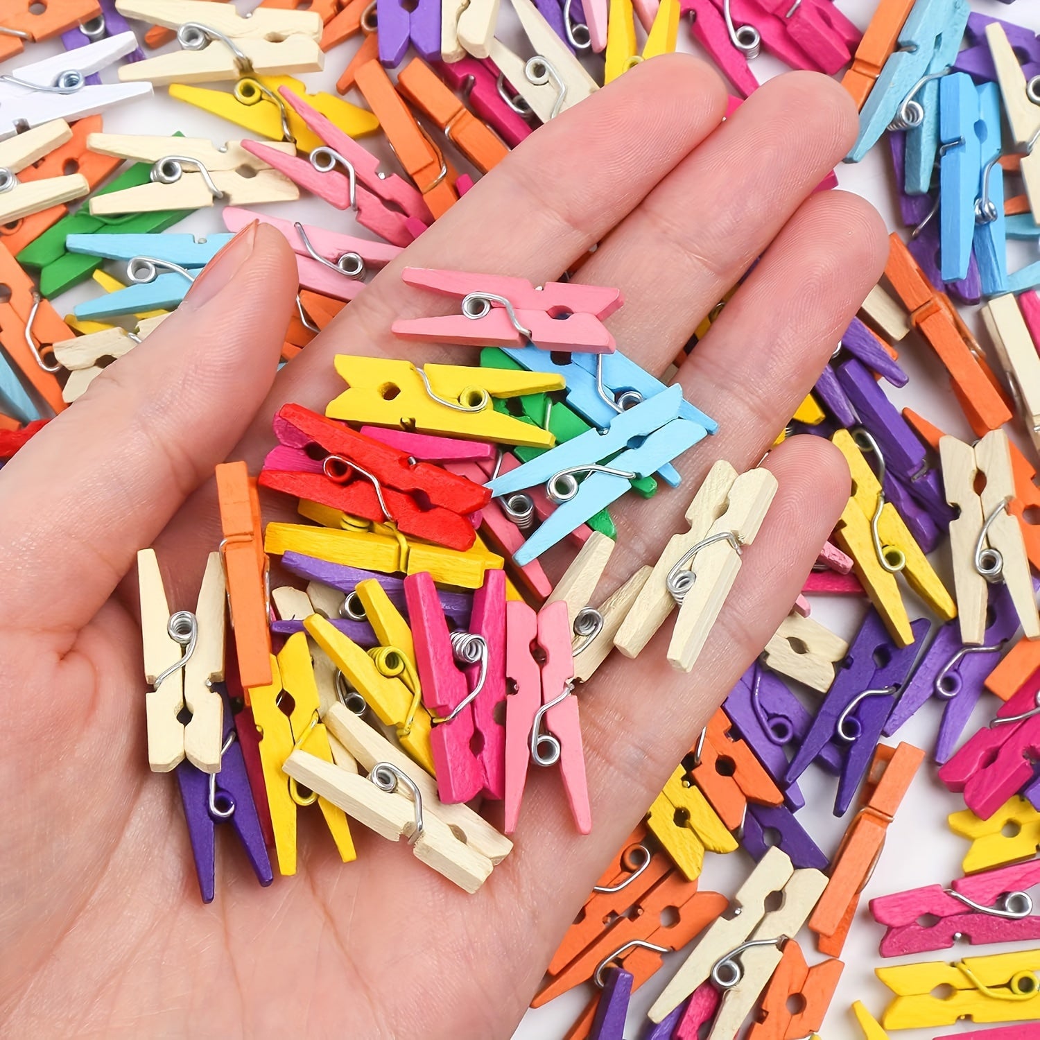 100pcs colorful wooden mini clothes pins for photos, 1 inch (2.5cm) multi - color decorative, reusable and space saving. suitable for photos, crafts & DIY projects, home & kitchen decoration, Valentine ' s Day photo frame clip for decoration