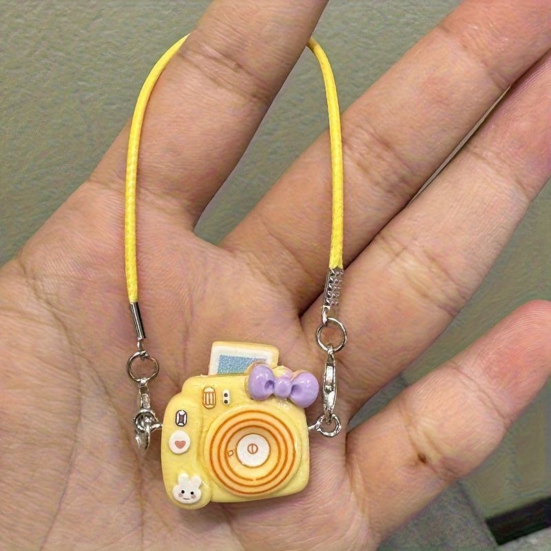 1-Pack Mini Camera Model, White ABS Resin Material, No Electricity Required, Perfect for Doll House Decoration, 18+ Age Group