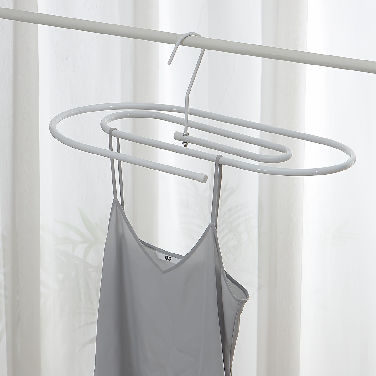 [Rotating Metal Drying Rack] 360-Degree Rotating Spiral Home Drying Rack - Metal Hanger for Quilts and Bed Sheets - Easy Installation, Bedroom Organizers And Storage