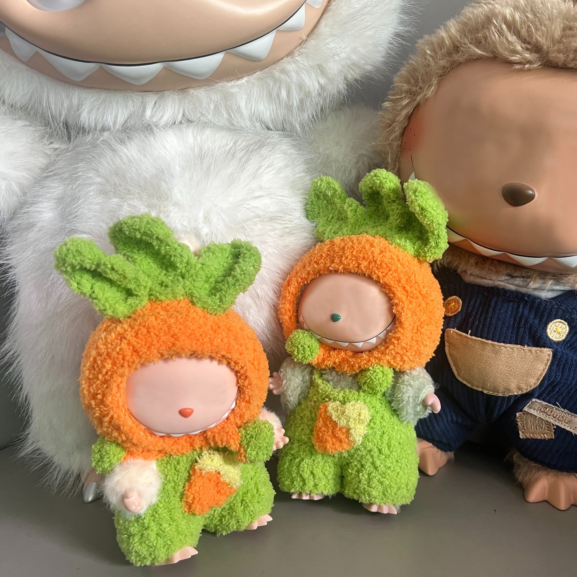 [Cute Labubu 17cm] Labubu Doll Clothing Set, Cute 17cm Carrot Clothes with Headset | Suitable for All LabubuV1/V2/V3 (Chloe Only), Doll Not Included