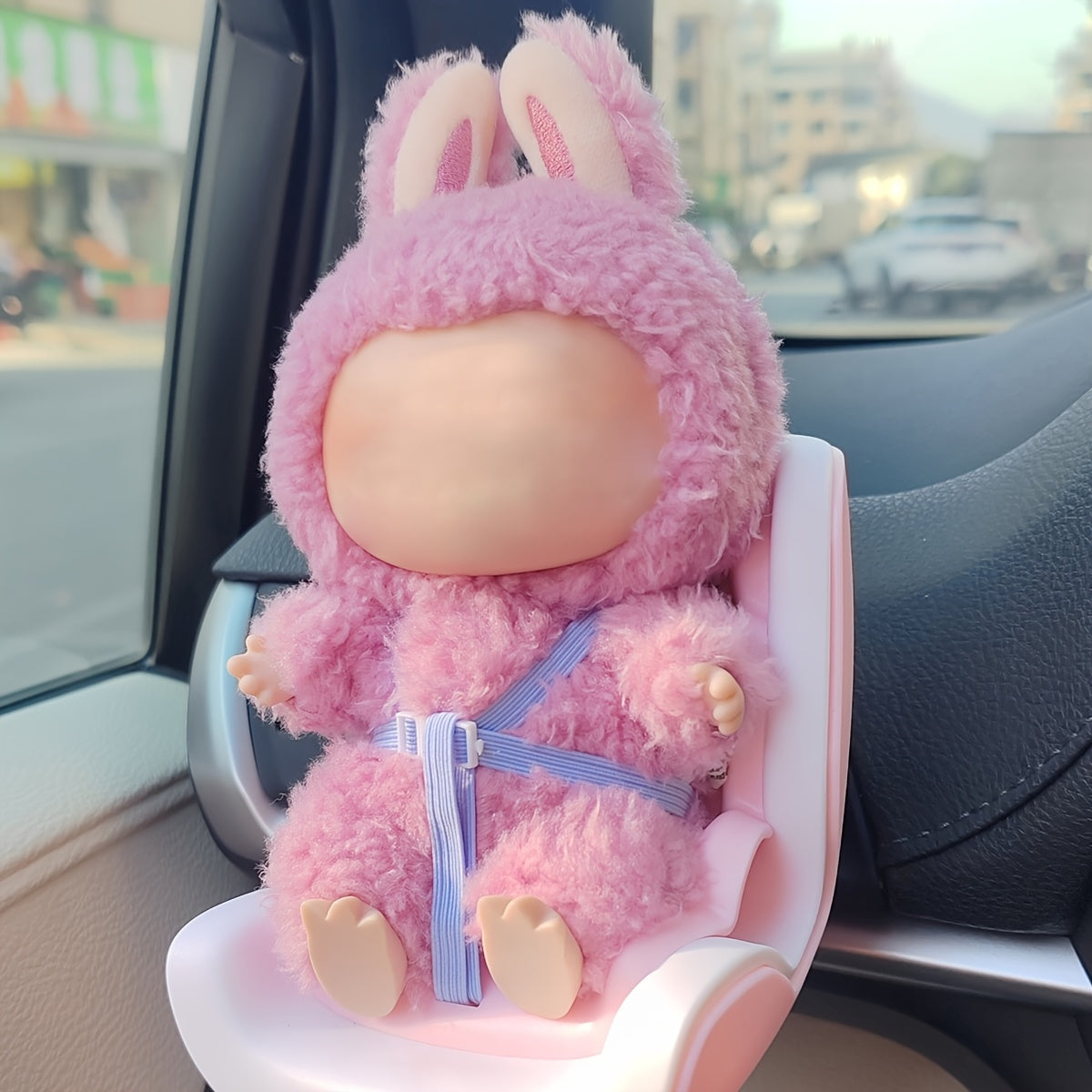 Doll Car Seat with Air Vent Clip & Desktop Stand - Pastel Pink/Blue, Secure Clip-On Base, Compatible with Labubu & 10-17cm dolls - Cute Car Interior Decor, Collector's Display Accessory for Doll enthusiasts & Mystery Box Fans, Playful Design, Wellcrafted