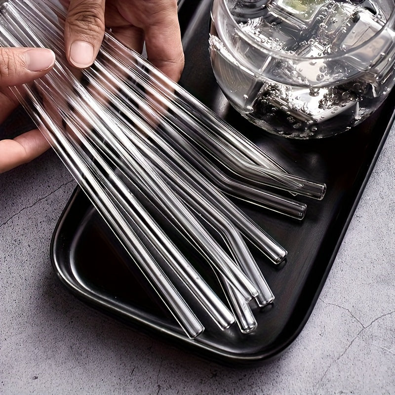 One set of 6 straws + 1 brush. High borosilicate transparent glass straws, heat-resistant, washable and reusable juice straws
