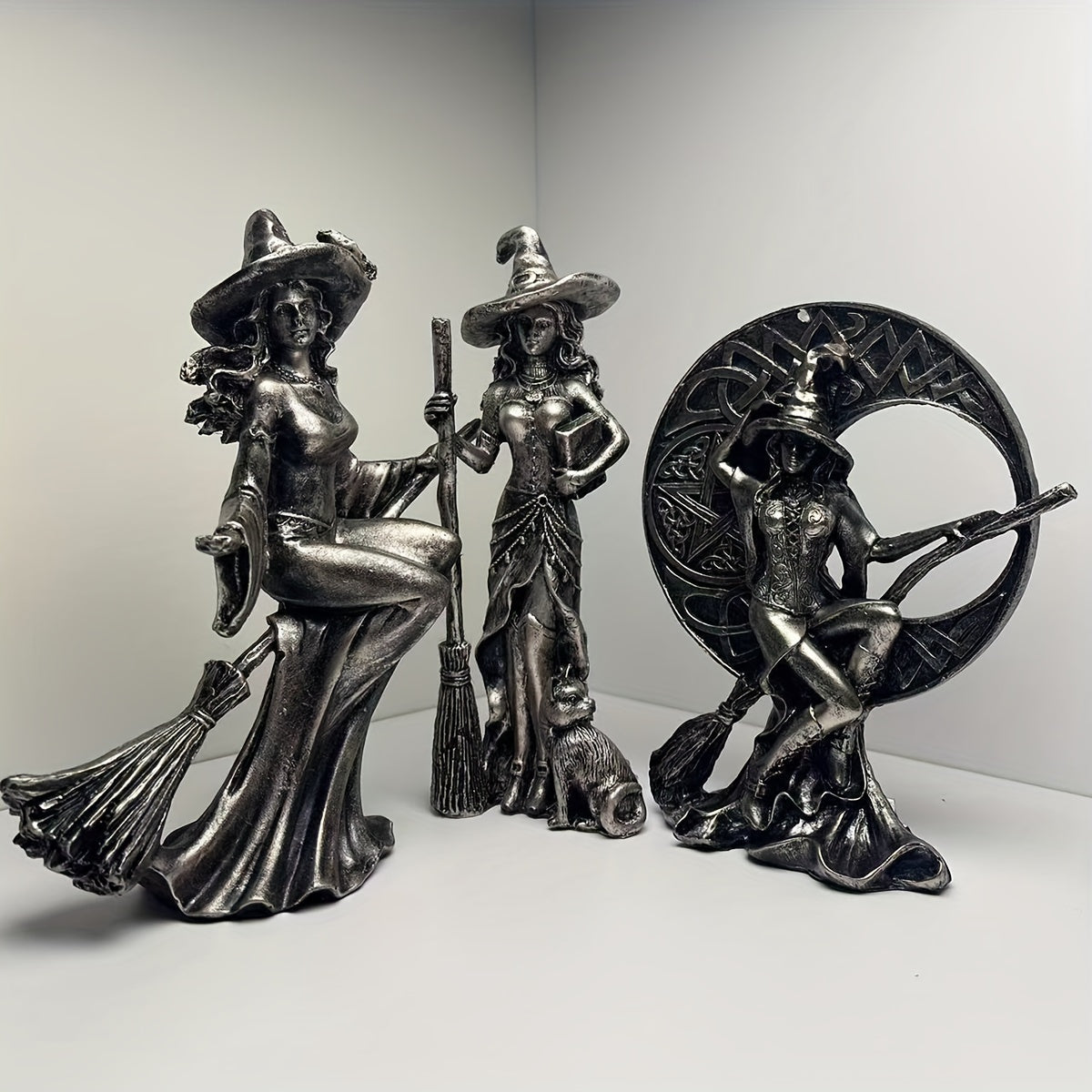 1pc Creative Broom Moon Witch Ornament for Living Room Tabletop Home Decoration Wizard Figure Statue European Style Decorative