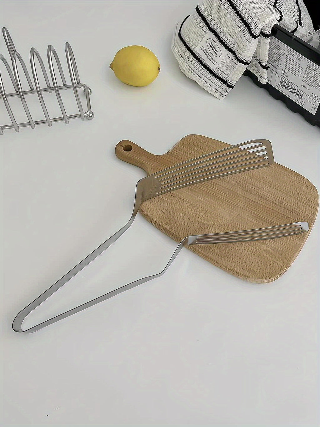 Stainless Steel Multifunctional 1pc Serving Tongs - Effortless Food Prep and Presentation for Buffet, Fish Frying, Bread, Steak, Salad, and Dessert - Kitchen Tools