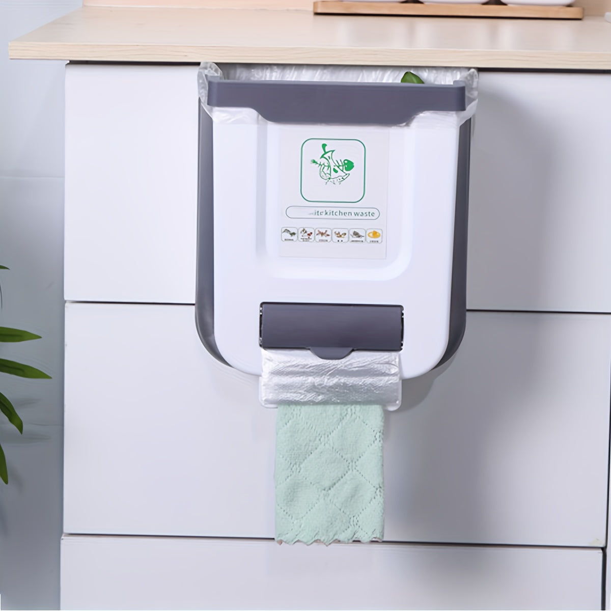 [Creative Sorting, Space-Saving] 1pc Space-Saving Large Foldable Hanging Trash Can - Wall-Mounted Waste Basket for Kitchen Cabinet Doors with Creative Sorting Feature, No Electricity Required, Modern Kitchen Accessory