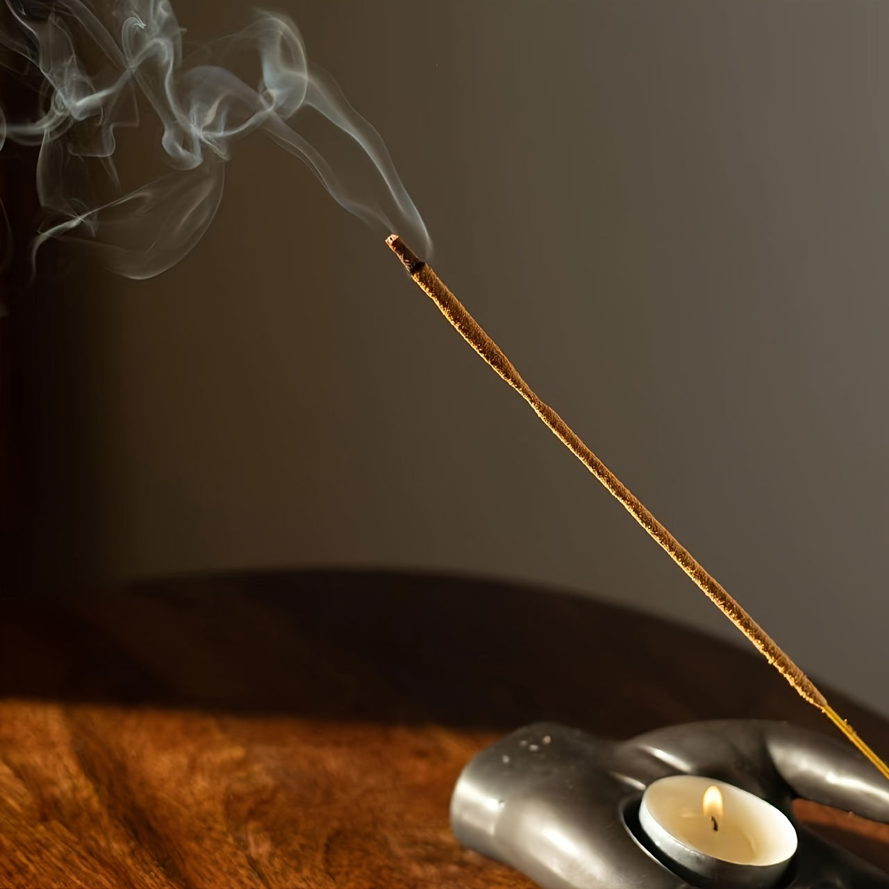 20 sticks/box - 35 scents to choose from, including incense, rose, jasmine, osmanthus and amber. These incense sticks are perfect for air purification in living rooms, bedrooms, and hotels, and are also suitable for offices and entertainment venues to rel