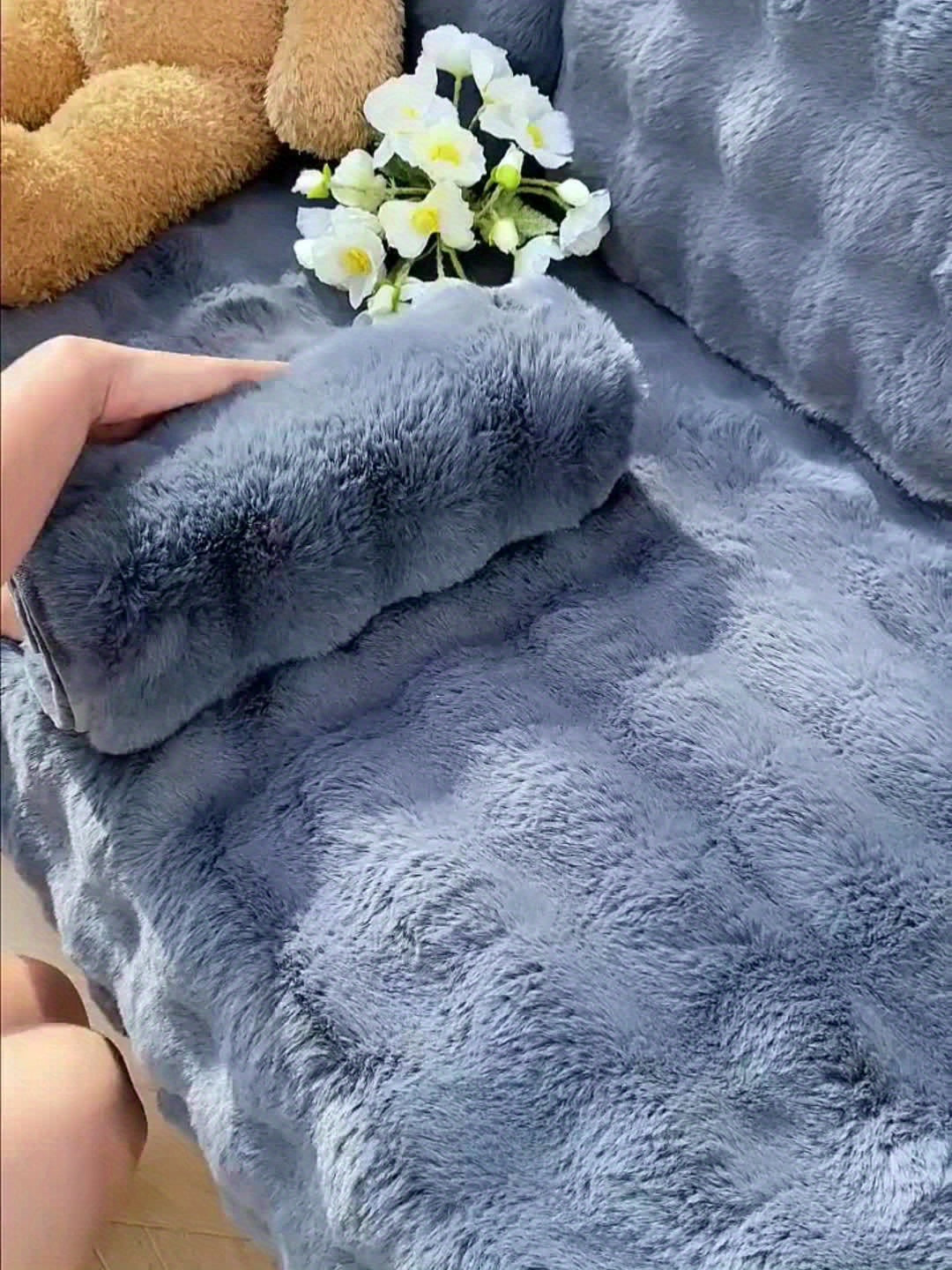 1pc Cozy Rabbit Plush Sofa Cover - Winter Warm, Thick, Soft, Non-Slip, Protective Furniture Protector for Bedroom, Office, Living Room Home Decor - Pet Favorite, Easy to Install, Machine Washable, Durable, and Stylish