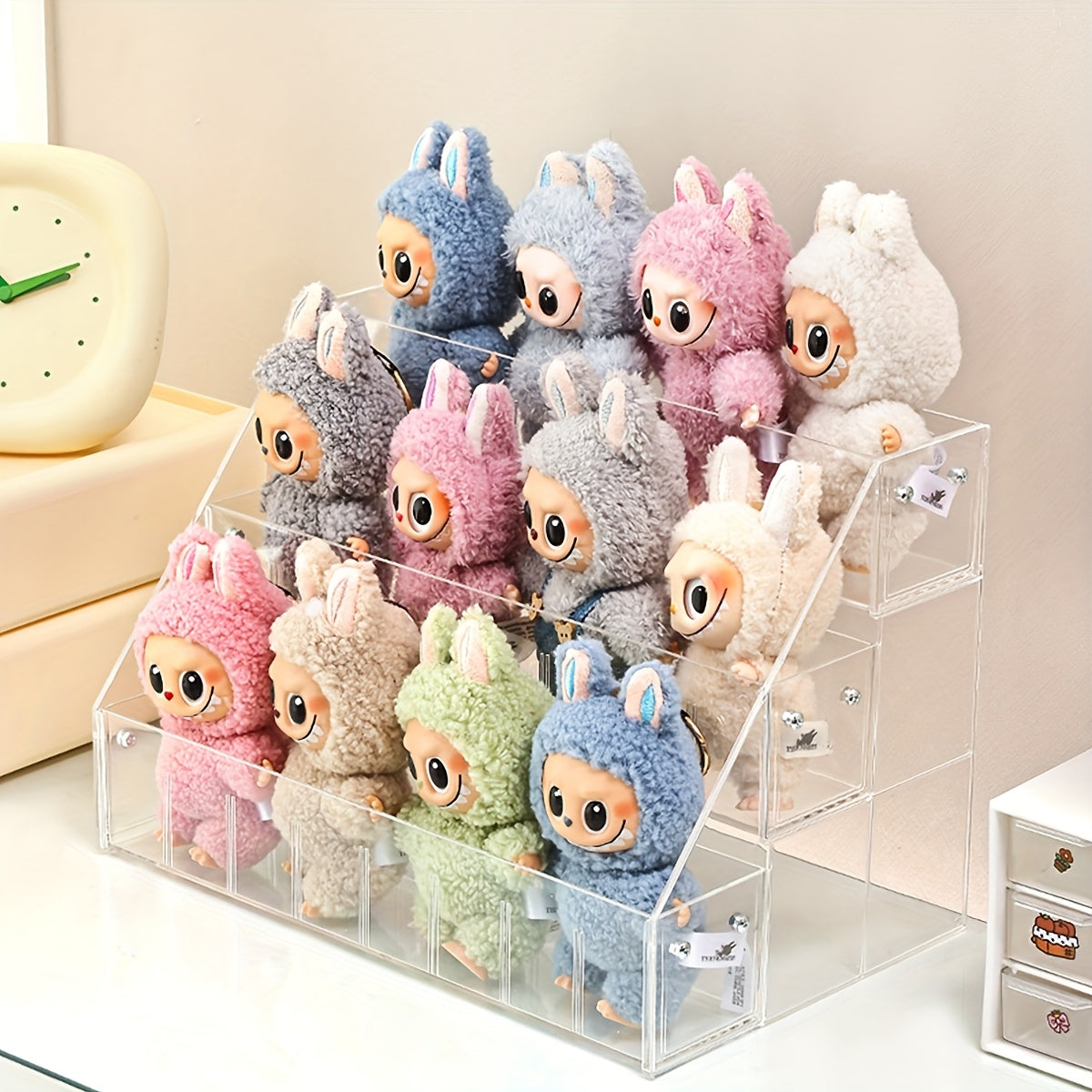 1pc LABUBU Transparent Display Stand (Dolls Not Included), Plush Toy Storage Box, 3-Tiered Staircase Organizer for LABUBU, Durable Multi-Layer Design, Perfect for Doll Collection and Display