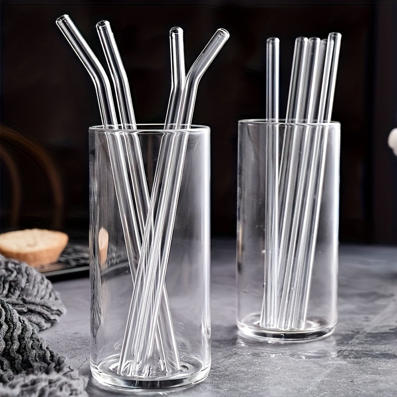 One set of 6 straws + 1 brush. High borosilicate transparent glass straws, heat-resistant, washable and reusable juice straws