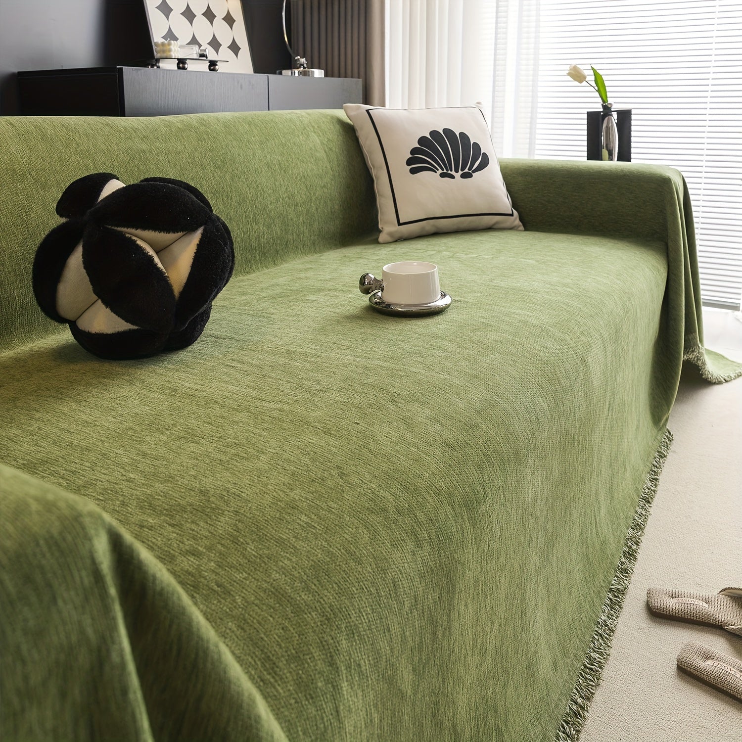 1pc Pet-Friendly Sofa Cover - Washable, Modern Gray Chenille Slipcover for 3-4 Cushion Sofas, Sectional Couch Protector for Living Room Furniture, Petfriendly Design, Sofa Protection Cover