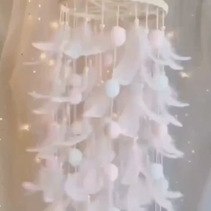 [1pc Whimsy Wind Chime Hanging Ornament] 1pc Glam Style Whimsy Wind Chime Hanging Ornament, Fairy Tale Theme, Artificial Faux Feather Decor for Bedroom, No Power Needed