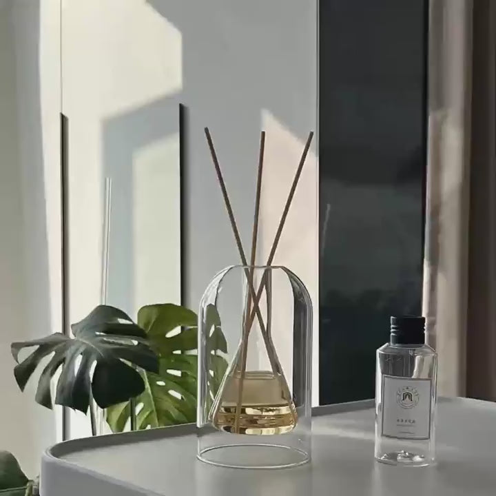 1pc Elegant Glass Diffuser Bottle - Geometric Design, Transparent, No-Flame Required, Ideal for Home Freshness & Longevity, Rattan Reed Diffuser (Stick Not Included), Diffuser for Home